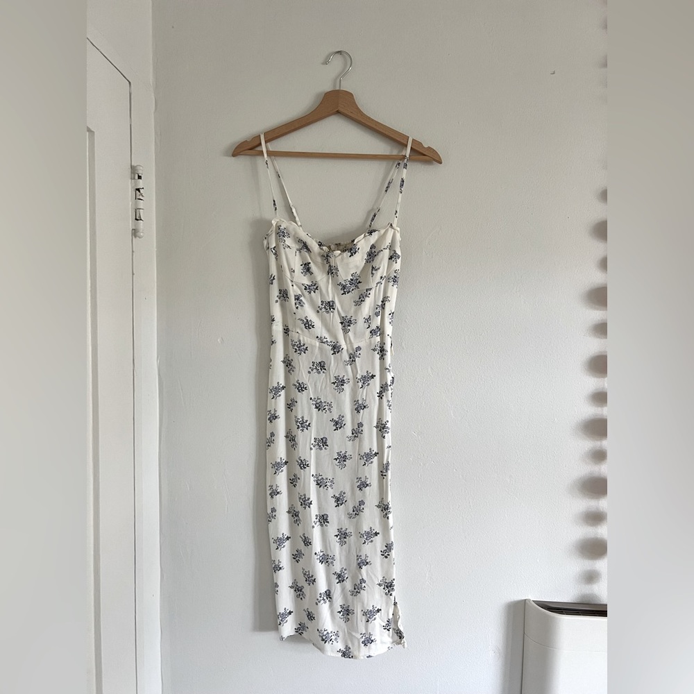 Reformation floral dress size 2